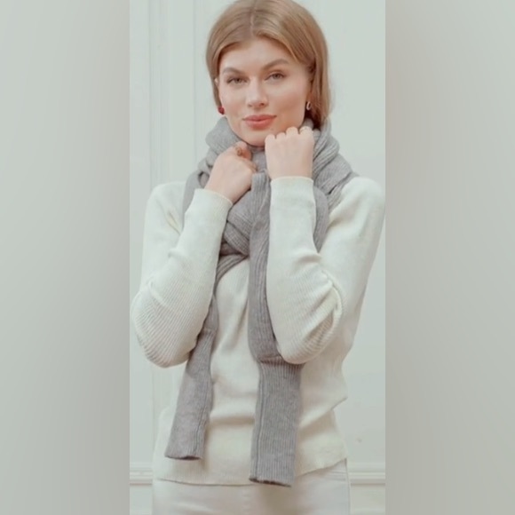 Draped collar Batwing Sleeve Sweater ! - Picture 5 of 6